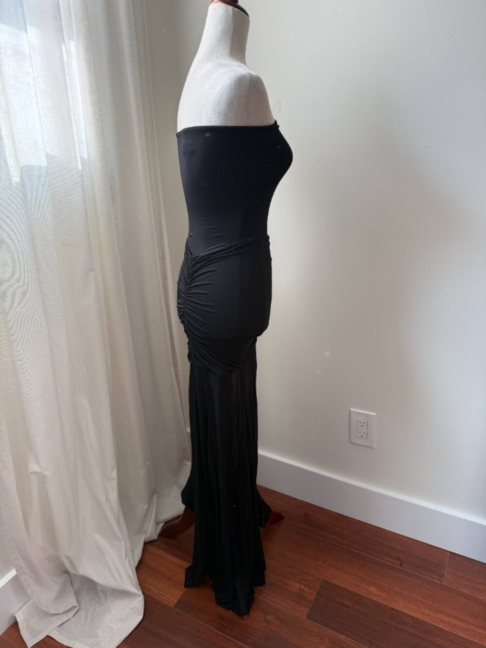 MESHKI Black Strapless Ruched Sheer Hem Maxi Dress XS - Picture 3 of 5